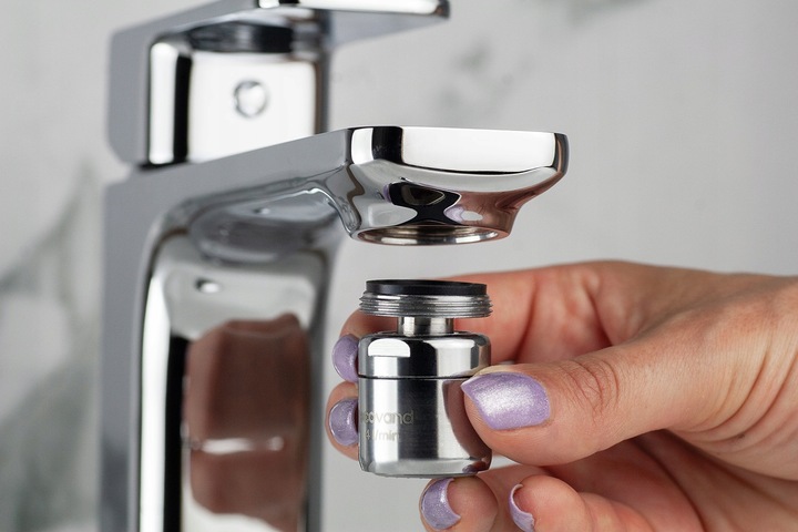 PERLATOR z przegubem ECOVAND PRO 4 L/MIN M24 OSZCZĘDZA -60% WODY obrotowy