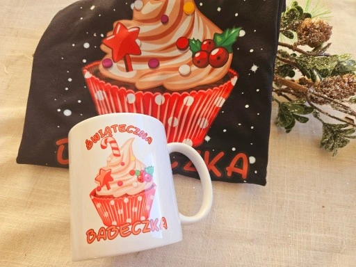 PREZENT ZESTAW DLA ŻONY DZIEWCZYN ŚWIĄTECZNY KUBEK+ KOSZULKA POD choinkę