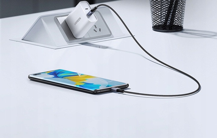 UGREEN Szybki Kabel USB-C Do USB-C Przewód PD QC 4+ 240W 2m MacBook Telefon