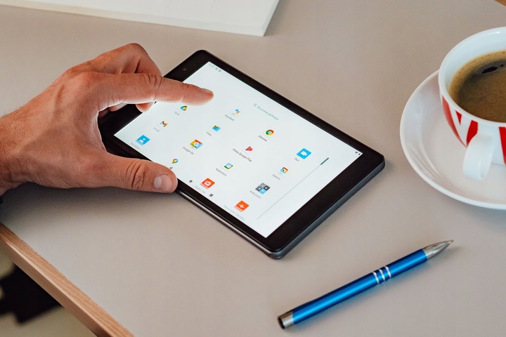 TABLET 8" 4G LTE 4/64GB WiFi SIM GPS HD ANDROID ŁADOWARKA KABEL