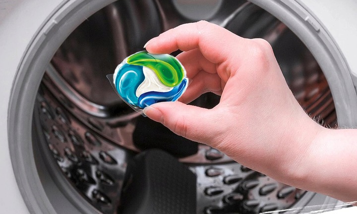 KAPSUŁKI DO PRANIA BIAŁEGO ARIEL MOUNTAIN SPRING ALLIN1 PODS 65 PRAŃ