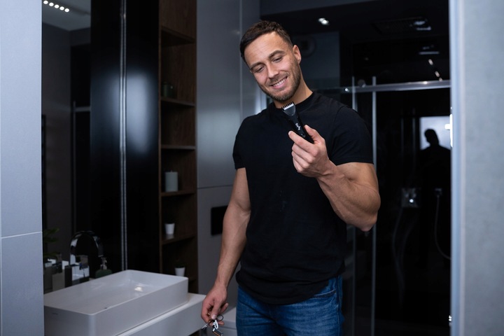 SHAV Maszynka do Strzyżenia Golenia MIEJSC INTYMNYCH Włosów Zarostu GOLARKA