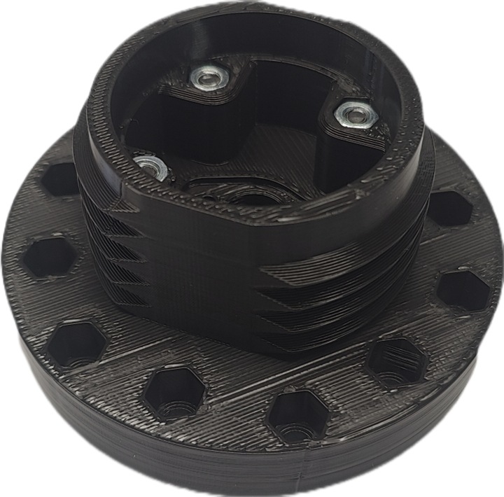 Adapter do bazy Thrustmaster wzmocniony śrubami (T300, T500, T300 RS, TX)