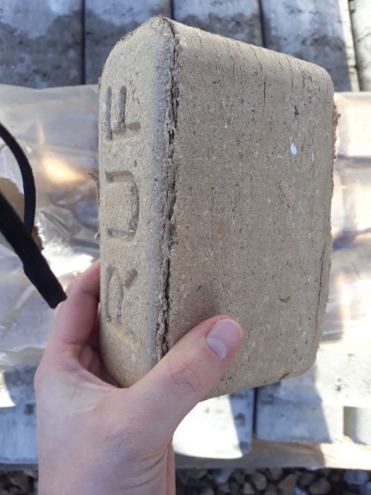 Brykiet Kominkowy Brykiet Opałowy RUF Drzewo Liściaste Opał Kostka