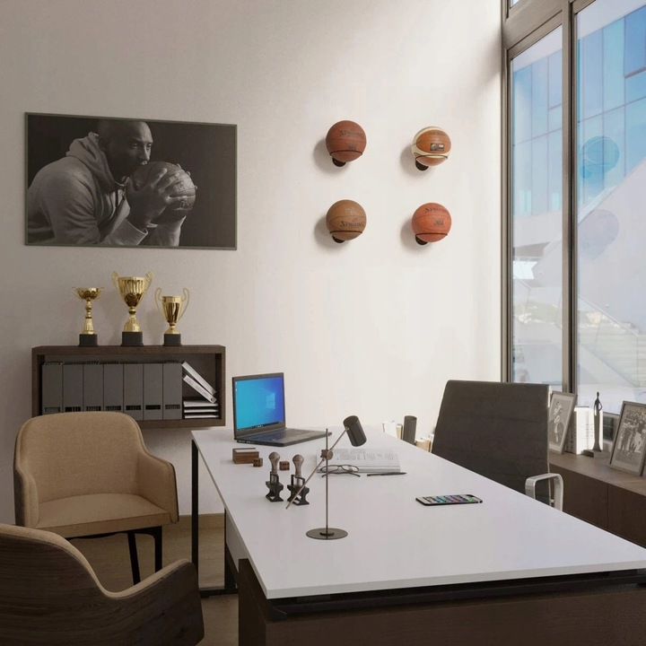 3X WIESZAK UCHWYT ŚCIENNY NA PIŁKĘ KASK CZAPKĘ DONICZKĘ STOJAK PIŁKI TRZY