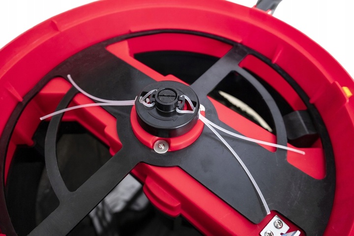 ROZDRABNIACZ DO LIŚCI MULCZER ROZDRABNIARKA ELEKTRYCZNY DUŻY ZBIORNIK