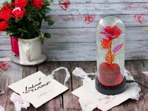 WIECZNA RÓŻA W SZKLE W KOPULE ŚWIECĄCA NA WALENTYNKI LED PREZENT PUDEŁKO