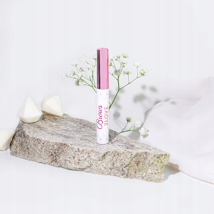 Brows2Love Serum do brwi przyspieszające wzrost z formułą FullBrow