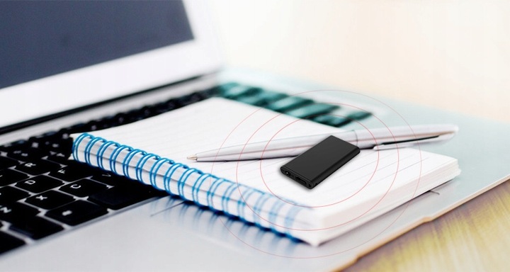 NAJMNIEJSZY MINI MAŁY DYKTAFON URUCHAMIANY NA GŁOS / DŹWIĘK