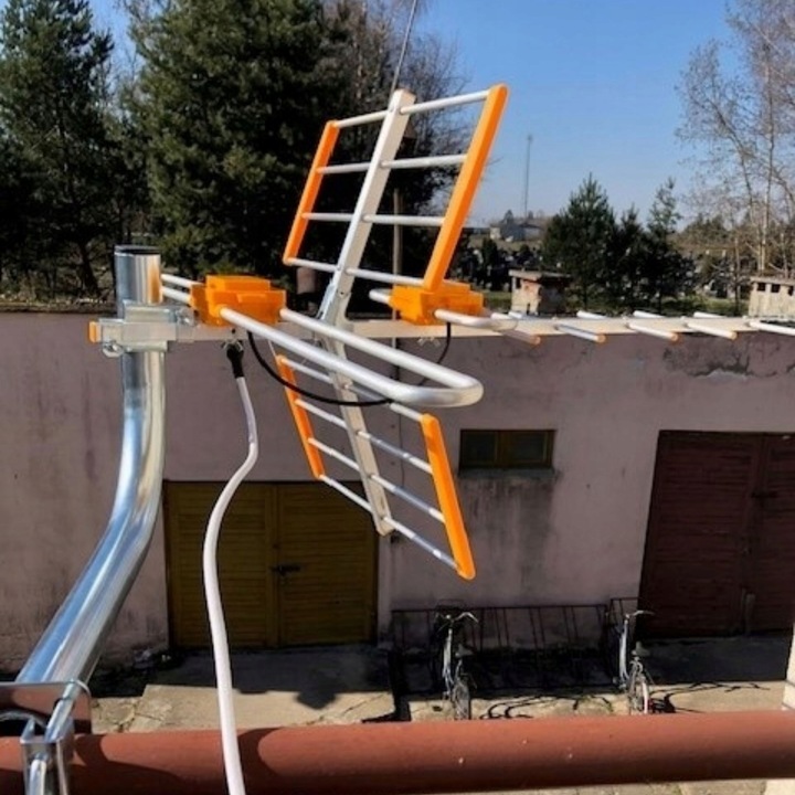 ANTENA ZEWNĘTRZNA DO TELEWIZJI NAZIEMNEJ KIERUNKOWA AX GALAXY COMBO