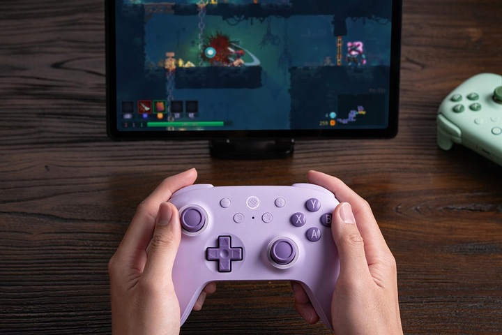 Pad Bezprzewodowy 8Bitdo Ultimate 2C Purple Hall Effect 2.4G BT Android PC