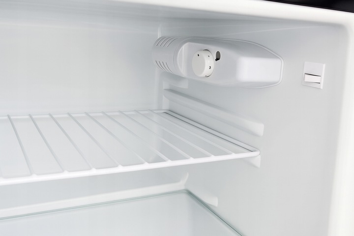 NOWA! MAŁA LODÓWKA Z ZAMRAŻARKĄ BIUROWA HOTELOWA PODBLATOWA 85CM 89L