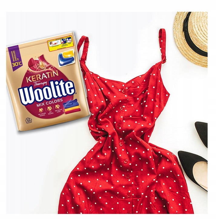 Woolite Kapsułki do prania tkanin kolorowych białych i czarnych 99