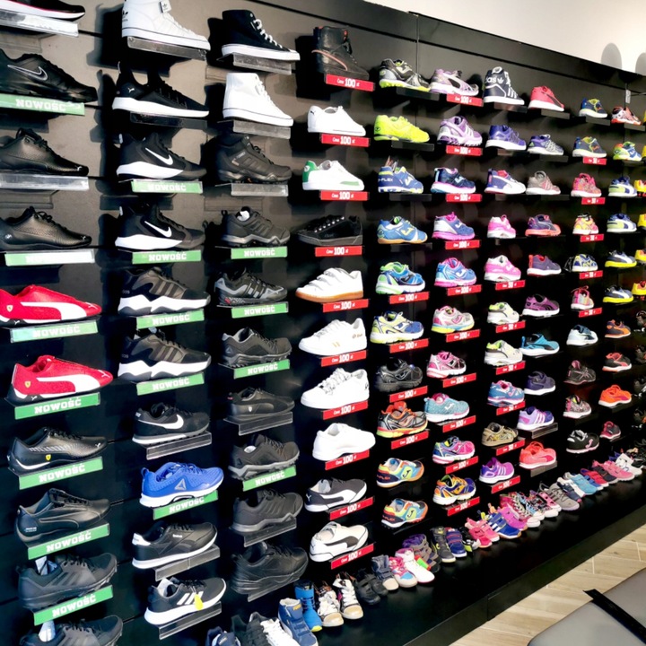 Buty Puma 37421401 r. 38,5czarny