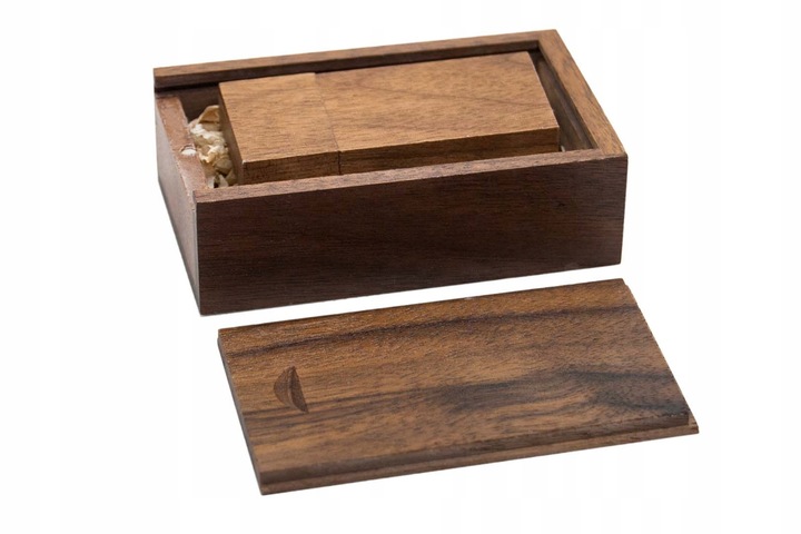 Pendrive drewniane USB 16 GB + pudełko + GRAWER