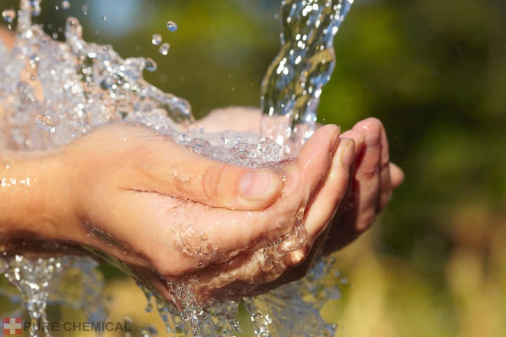 PODCHLORYN SODU 15% CHLOR W PŁYNIE DO WODY DO DREWNA 5L