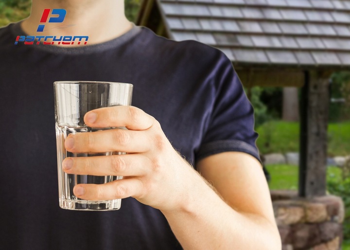 CHLOR płynny PODCHLORYN SODU 15 % do basenu 6 kg 5 l GRZYBOBÓJCZY DO