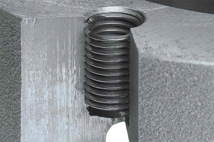 ZESTAW DO NAPRAWY NAPRAWCZY REGENERACJI GWINTÓW GWINTU M8x1.25