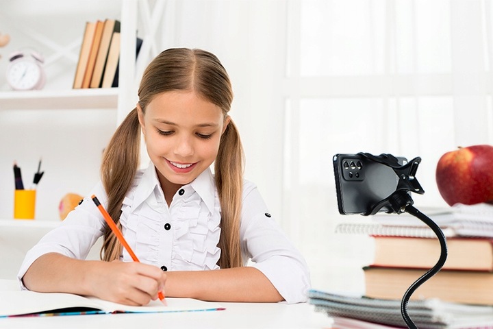 UNIWERSALNY UCHWYT NA TELEFON kamerę 360 PAŁĄK Z KLIPSEM DO BLATU Webski