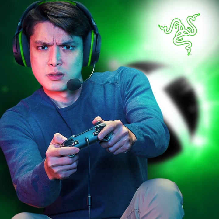 Pad przewodowy Kontroler Razer Wolverine V2 DO XBOX ONE Series X PC Czarny