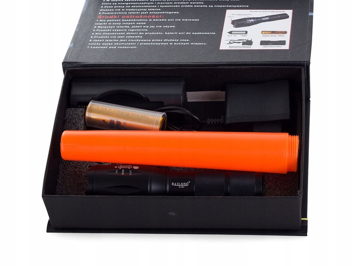 LATARKA TAKTYCZNA BAILONG ZOOM LED CREE XM-L3-U3 WOJSKOWA MOCNA AKUMULATOR