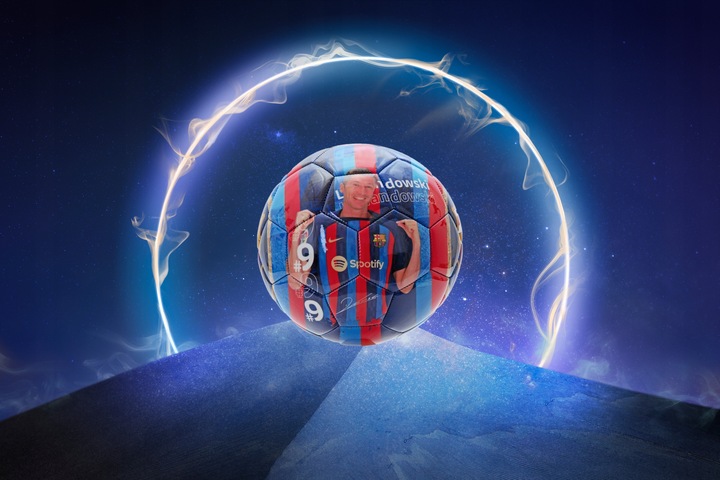 ORYGINALNA PIŁKA NOŻNA FC BARCELONA r5 LEWANDOWSKI DO NOGI NA TRAWĘ
