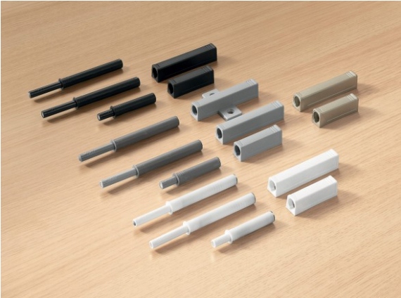 BLUM TIP-ON 956A1004 adapter 956A1201 długi szary