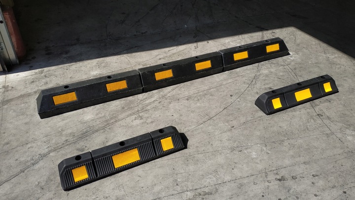 Separator ogranicznik parkingowy 590mm