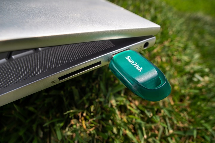 SanDisk Pendrive Ultra Eco USB 3.2 128 GB 100mb/s