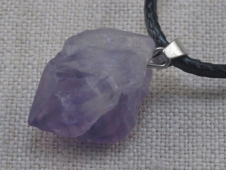 WISIOREK kamień naturalny AMETYST bryłka [W300]