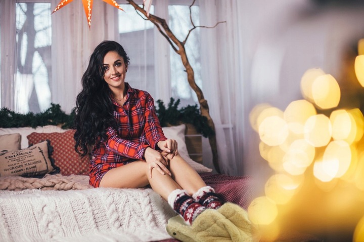 KAPCIE ELEKTRYCZNE DO STÓP OCIEPLACZ na DZIEŃ KOBIET dla żony