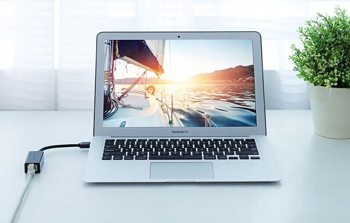 UGREEN NIEZAWODNY KOMPAKTOWY ADAPTER SIECIOWY USB 3.0 DO RJ45 ETHERNET