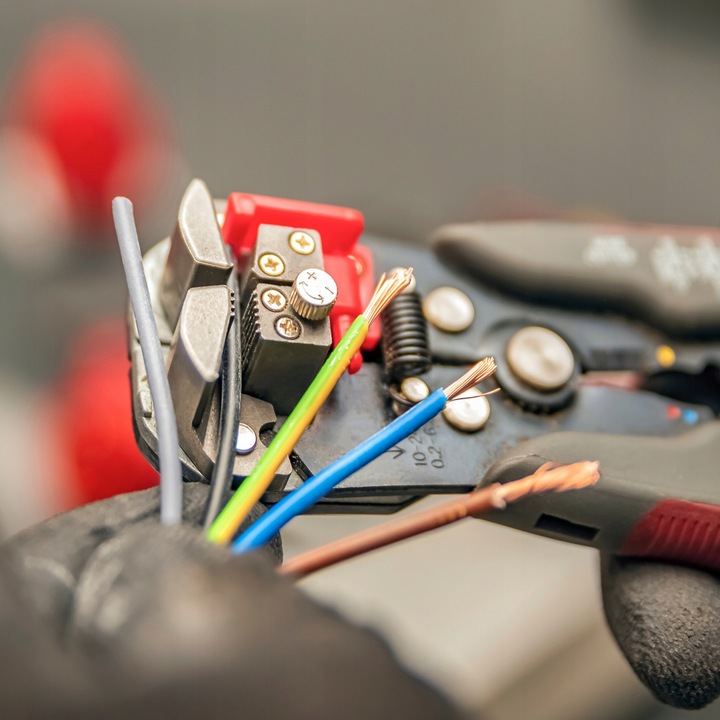 ŚCIĄGACZ IZOLACJI AUTOMATYCZNE SZCZYPCE KABLI PRZEWODÓW ZACISKARKA 3W1