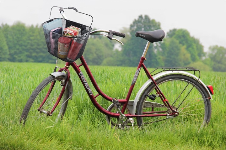 Kosz na rower METALOWY koszyk na kierownicę CLICK z uchwytem + WKŁAD