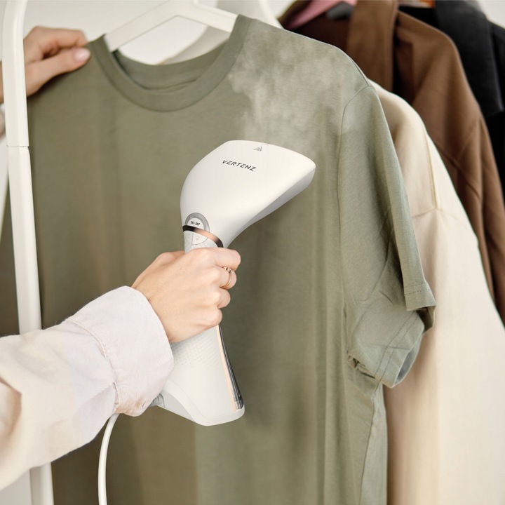 ŻELAZKO PAROWE PAROWNICA DO UBRAŃ STEAMER PAROWY ZESTAW Vertenz 1650W