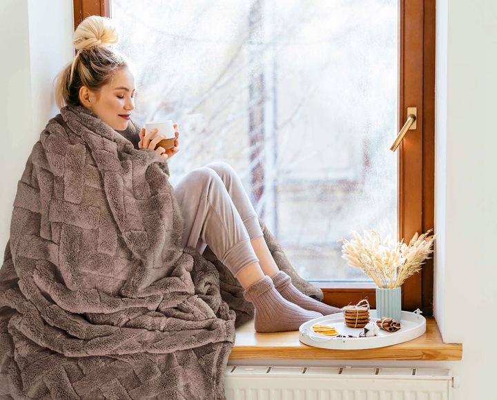 Bardzo GRUBY Koc Narzuta na Łóżko 170x210 PUSZYSTY Miękki Ciepły PREMIUM