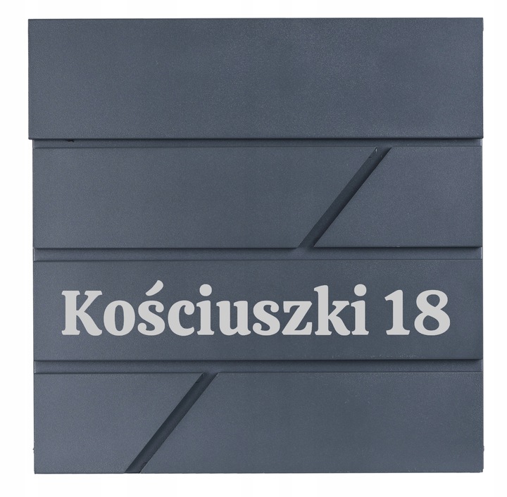 SKRZYNKA POCZTOWA NA LISTY POCZTĘ Z GAZETNIKIEM NUMEREM DOMU NAZWĄ