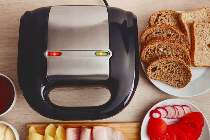 OPIEKACZ CERAMICZNY TOSTER 750W Czarny 2 KANAPKI NIEPRZYWIERAJĄCA