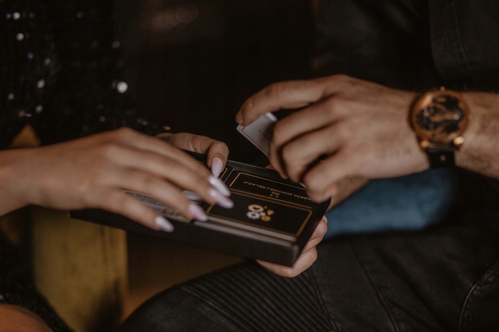 Gra w Relacje - dla par, UMACNIA WIĘZI W ZWIĄZKU! Prezent dla niej / niego