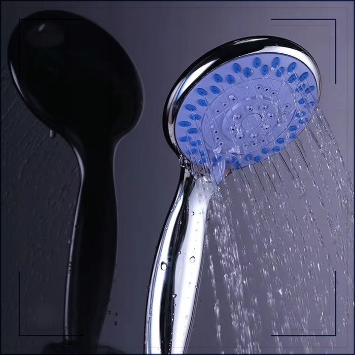 ZESTAW PRYSZNICOWY NATRYSKOWY SŁUCHAWKA PRYSZNICOWA Z WĘŻEM UCHWYT