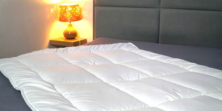 Kołdra 100x160 cm całoroczna + poduszka 40x60 cm