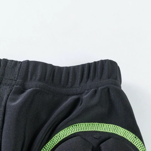 SPODENKI SNOWBOARDOWE OCHRONNE NARTY ŁYŻWY XXL