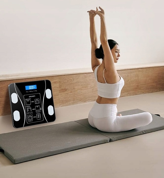 WAGA ŁAZIENKOWA ANALITYCZNA 180KG SMART 25w1 BLUETOOTH APLIKACJA + BATERIE