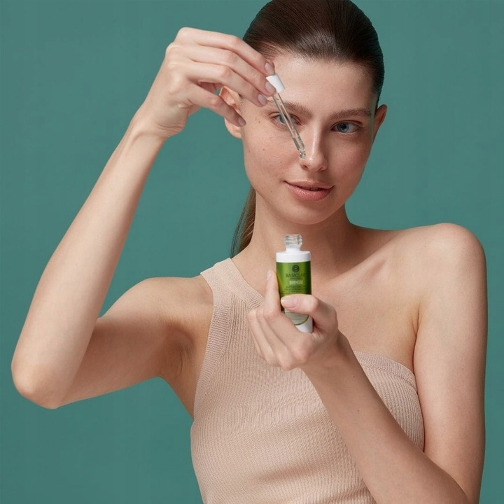 BasicLab Serum wyrównujące z witaminą C 15% 30 ml