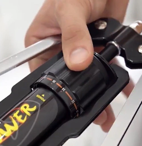 ŚCISKACZ DO RĄK RAMION REGULACJA 20-200KG EXPANDER