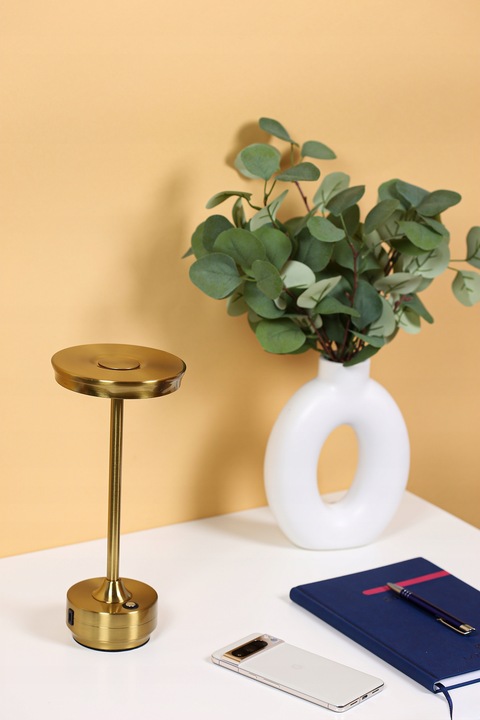 BEZPRZEWODOWA LAMPKA NOCNA DOTYKOWA LED DO RESTAURACJI HOTELU 3 TRYBY