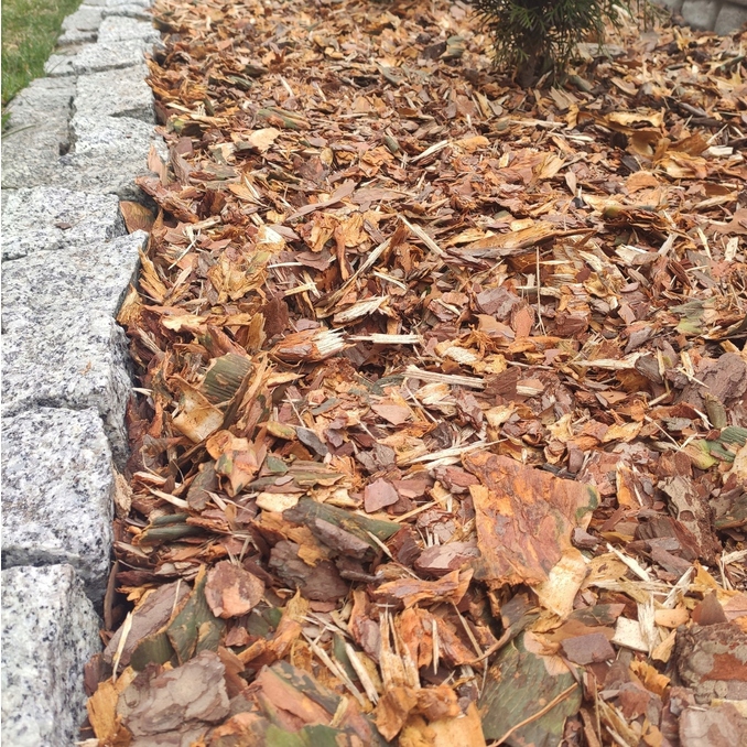 KORA SOSNOWA OGRODOWA WOREK 80L