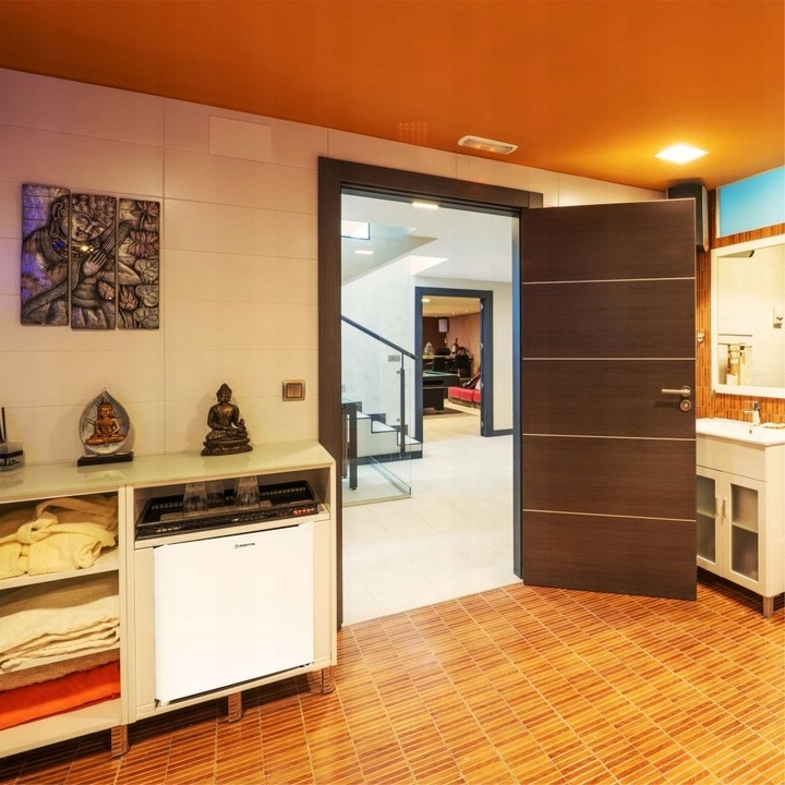 Mini lodówka mała chłodziarka podblatowa zamrażarka biała hotelowa 46