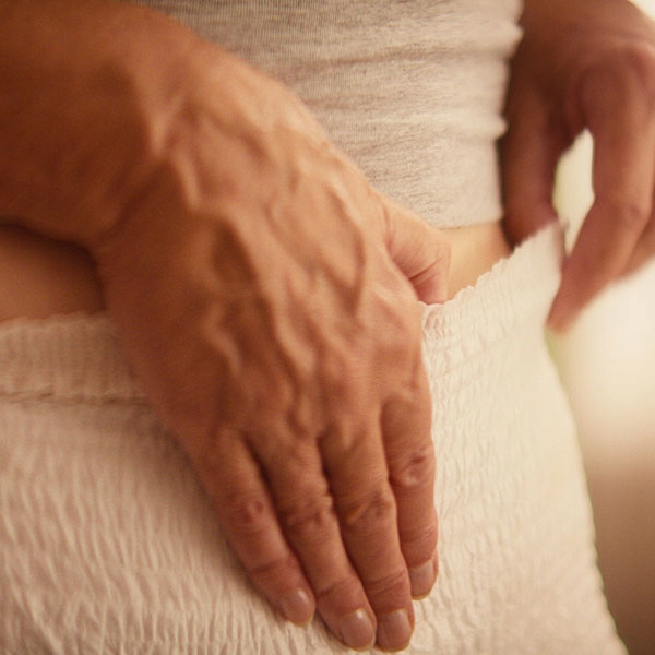 Majtki chłonne TENA Pants Normal L pieluchomajtki pieluchy dla