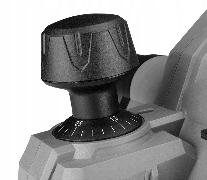 GRAPHIET STRUG AKUMULATOROWY 18V 82mm 58GE135